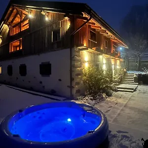 **** Hotel Wanderful Life Montblanc Refuge De Gamme France